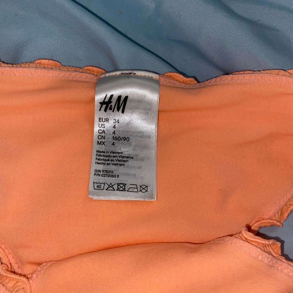 Bikini bottom bundle!! - Picture 3 of 3